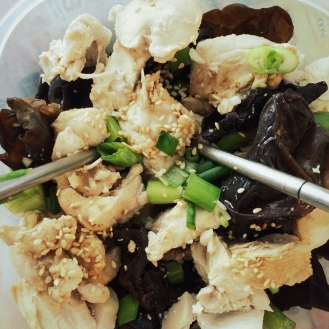 减脂健身｜凉拌手撕鸡丝（香辣&麻油版）