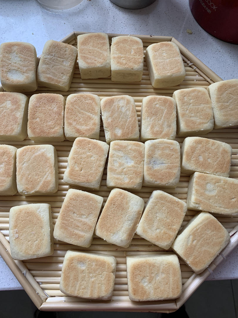 好吃到爆的凤梨酥 - 没有冬瓜，不是菠萝，就是真凤梨酥！