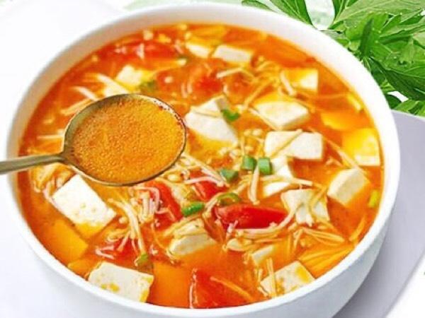 番茄豆腐金针菇汤
