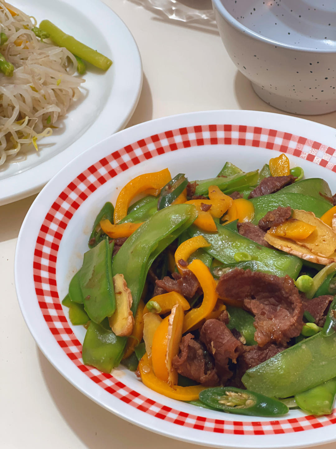 荷兰豆炒牛肉