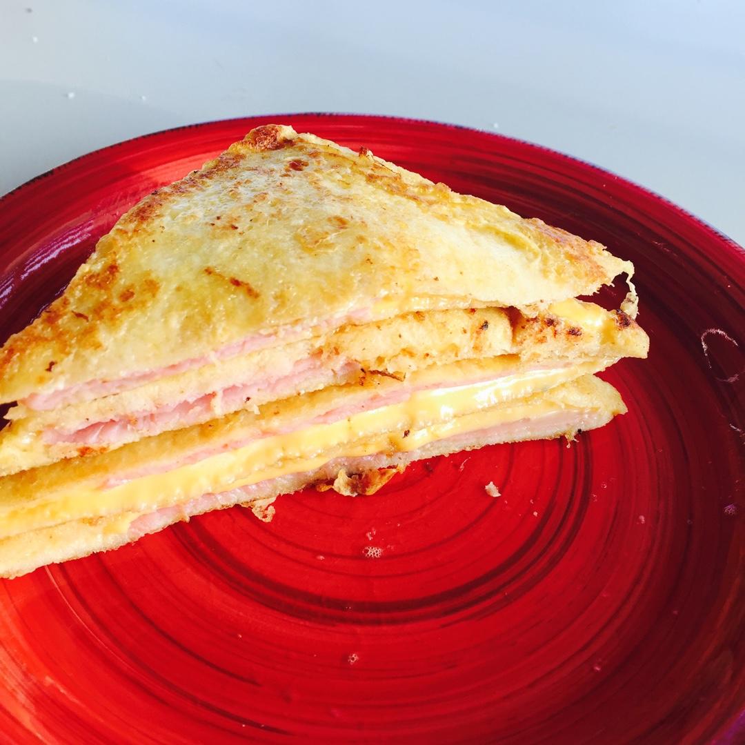 港式小食火腿西多士