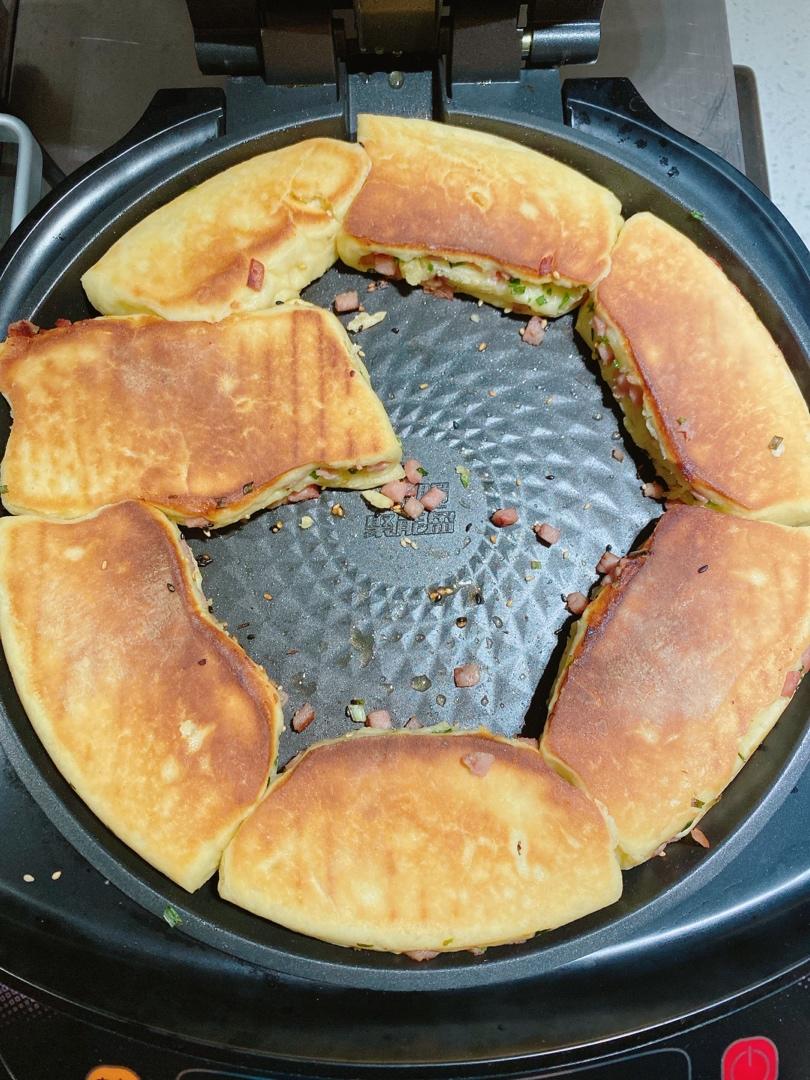 葱花 香肠发面饼