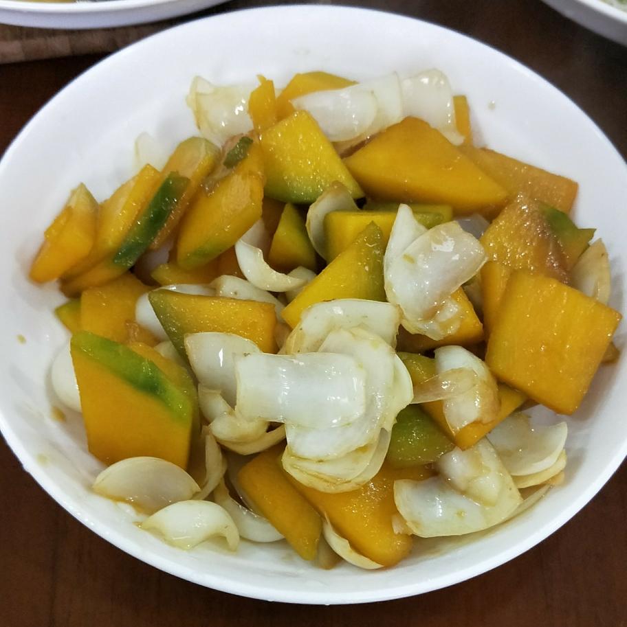 青皮南瓜炒甜百合