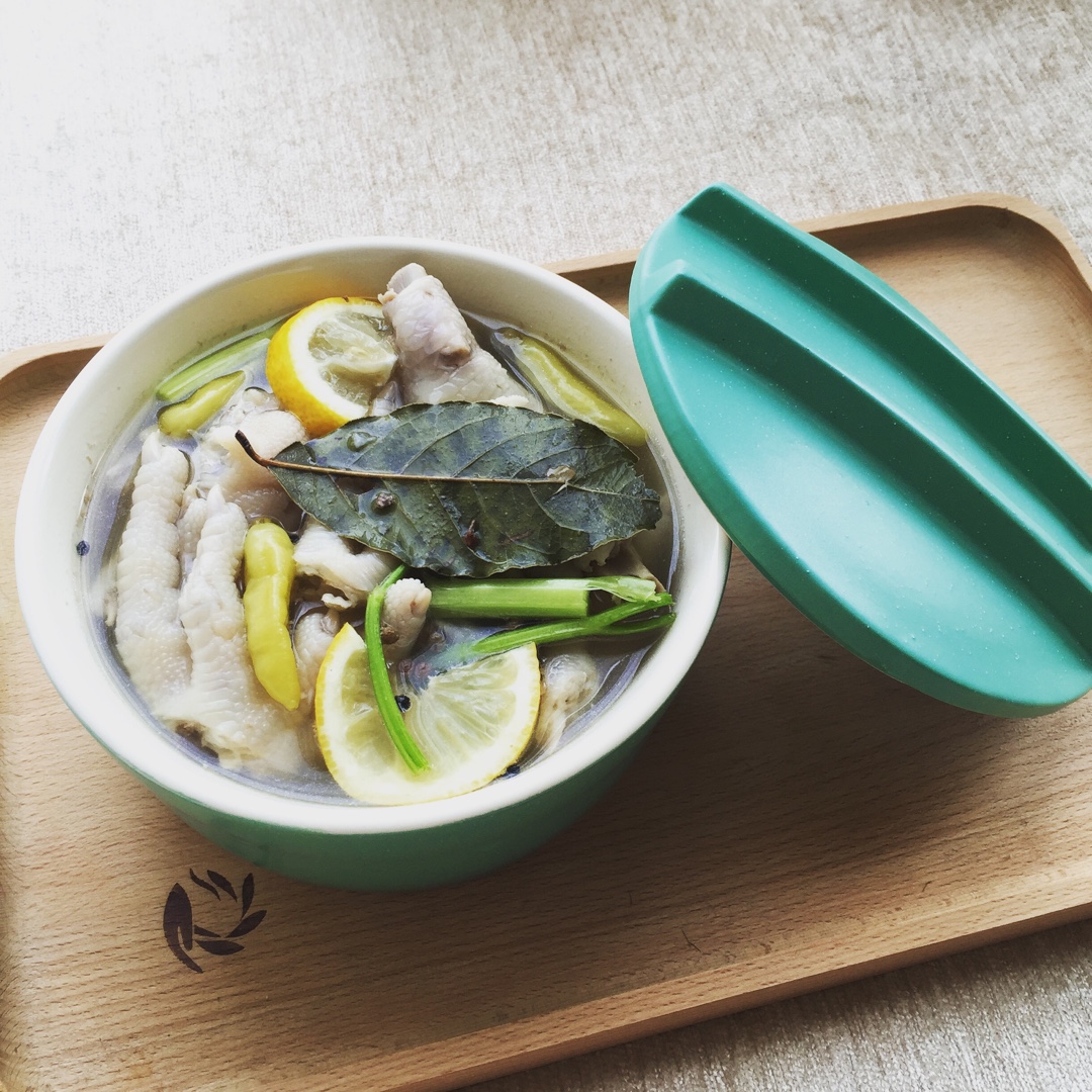 正宗四川泡椒凤爪