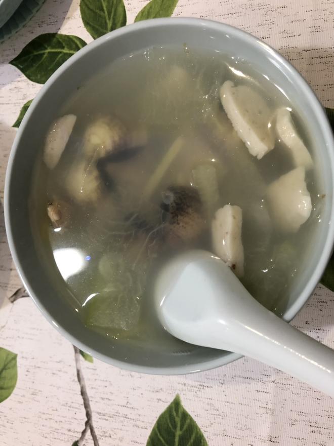 超简单超低卡的文蛤鱼丸冬瓜汤的做法