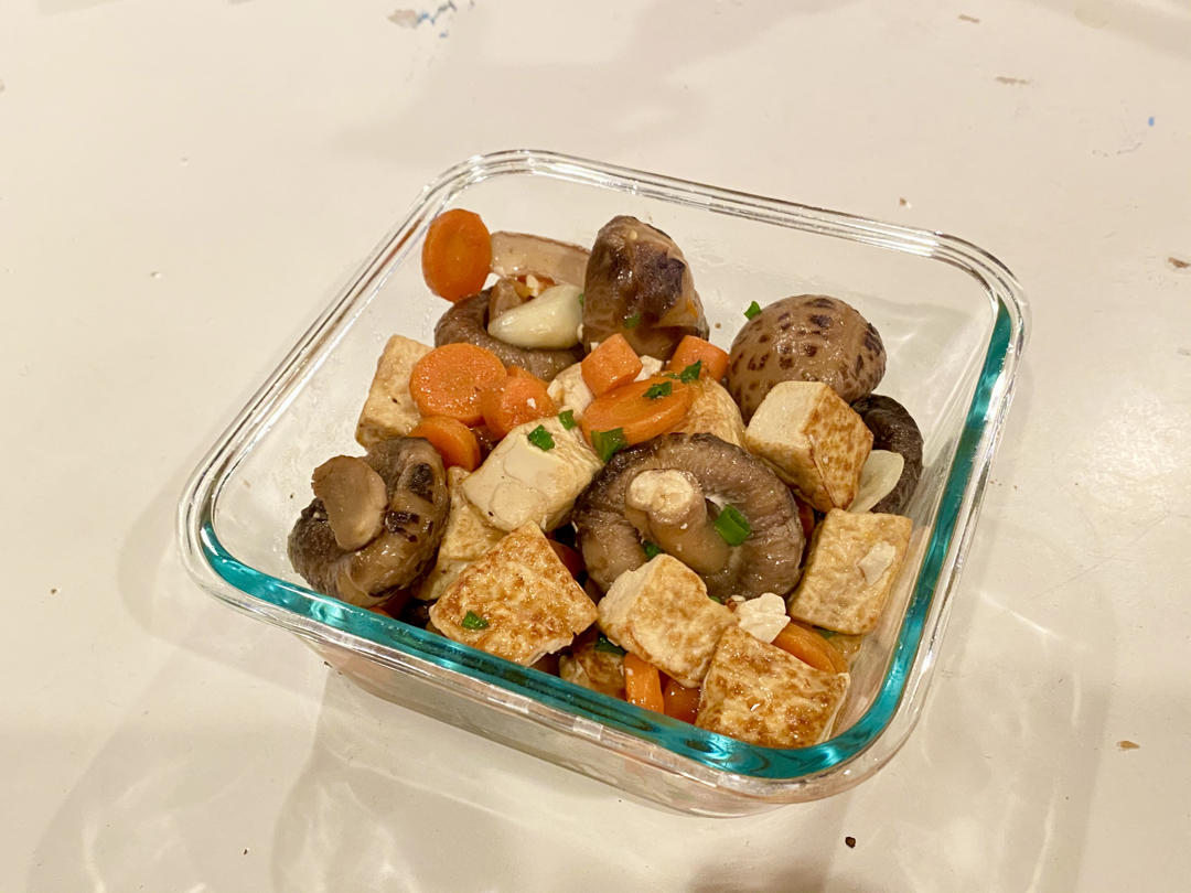香菇胡萝卜烧豆腐