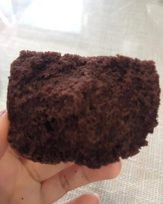 松软好吃又不回缩的可可杯子蛋糕