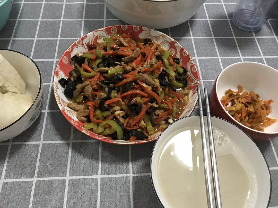 鱼香肉丝