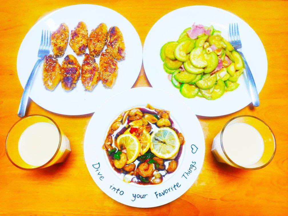 柠檬酸辣虾，冰镇下太太太好吃了！