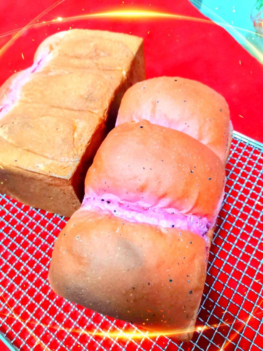 绵软火龙果吐司