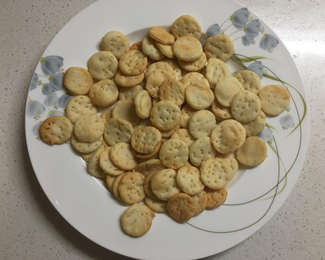 土豆小饼干（宝宝辅食）薯片的味道、棒棒哒👍