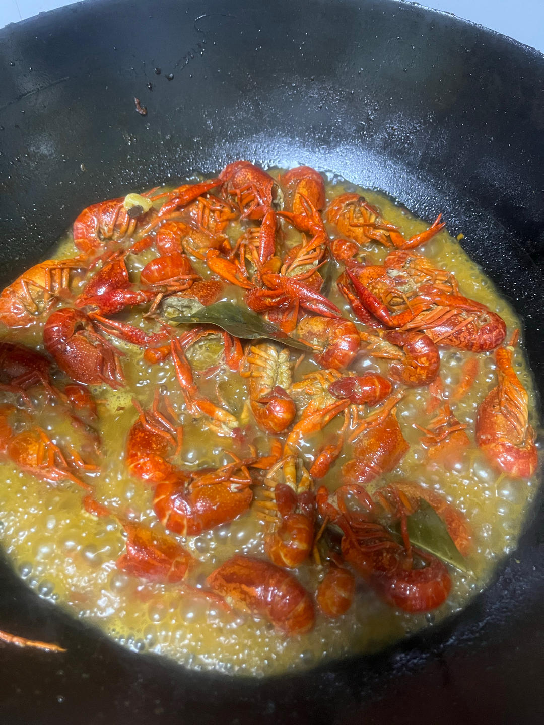 香辣小龙虾（用火锅底料）