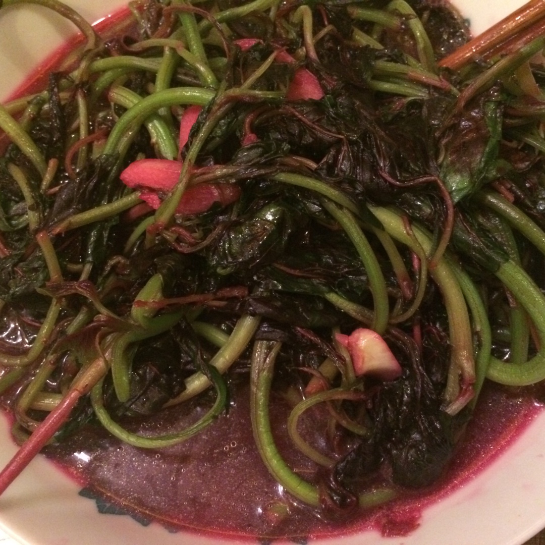 蒜茸炒红苋菜