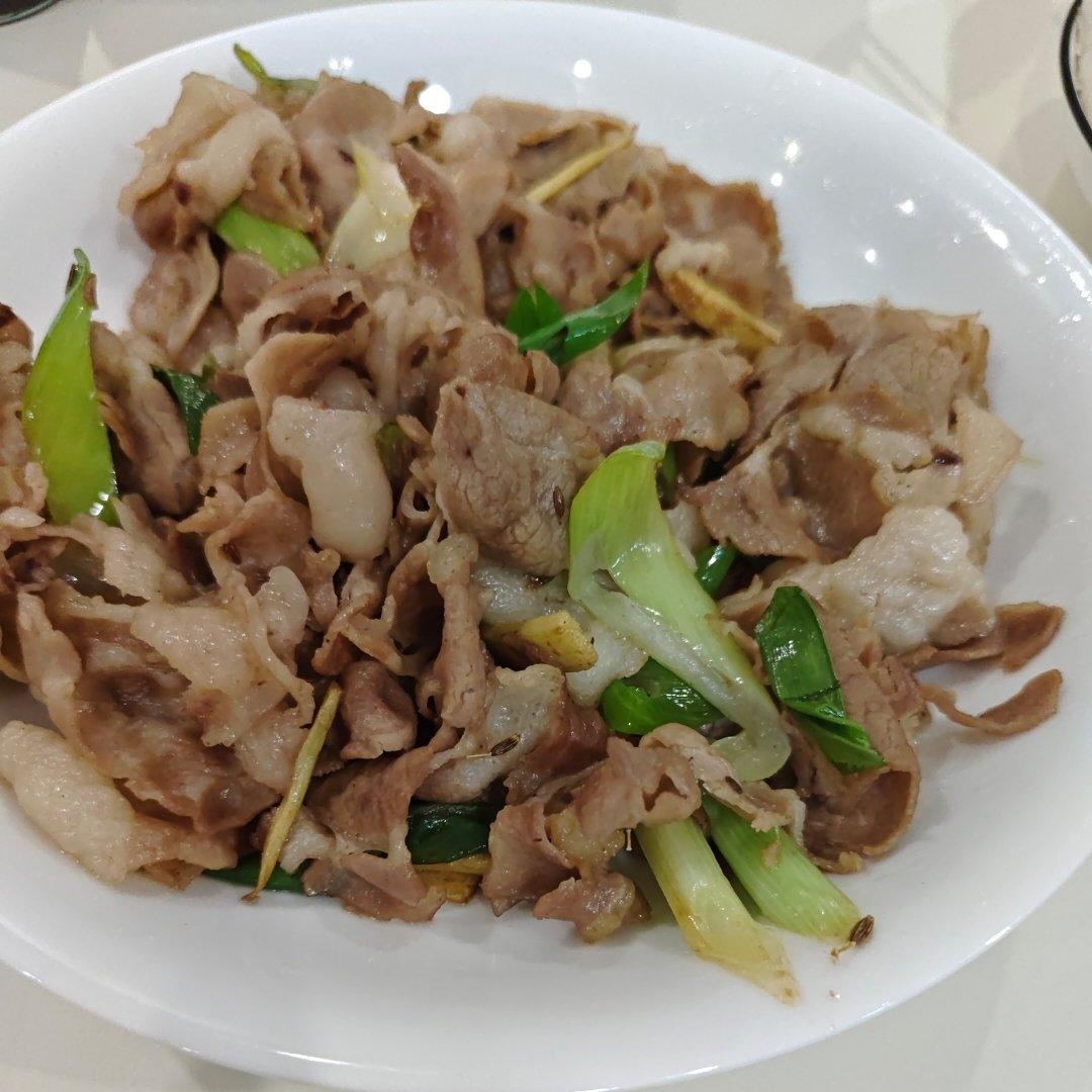 炒了20多年的葱爆羊肉