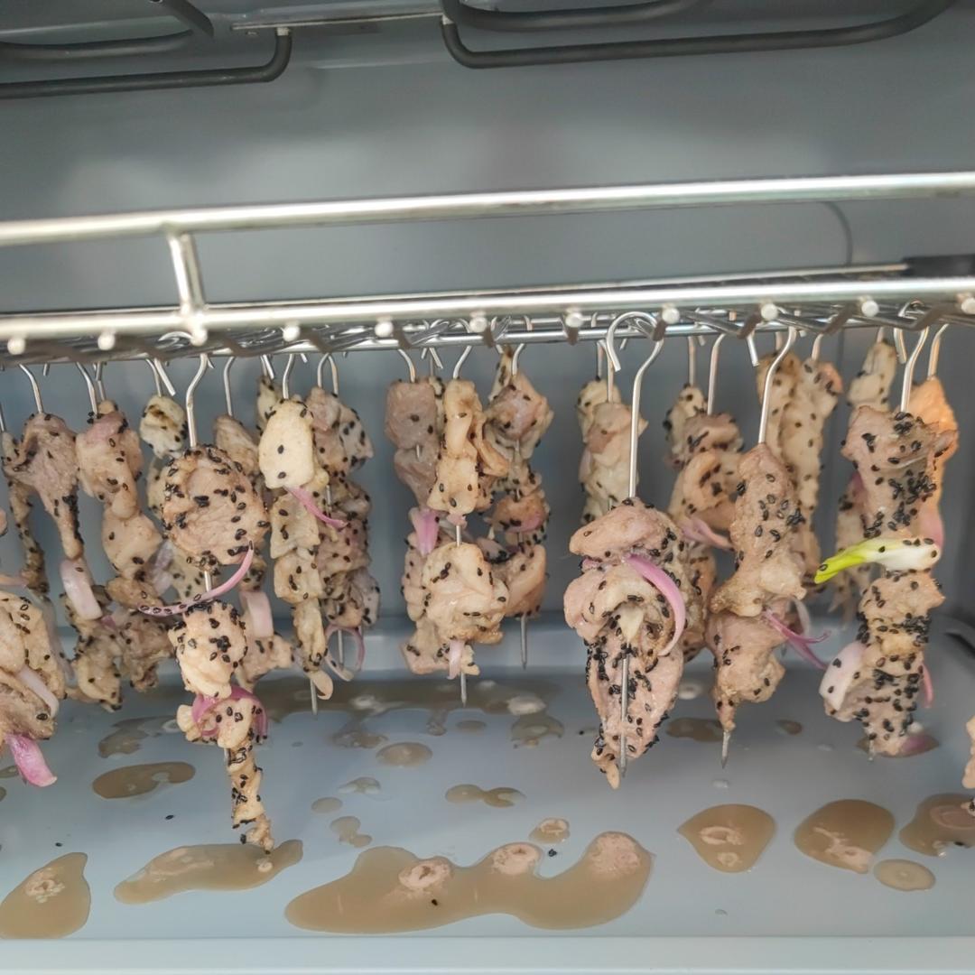 家庭版电烤箱 烤羊肉串