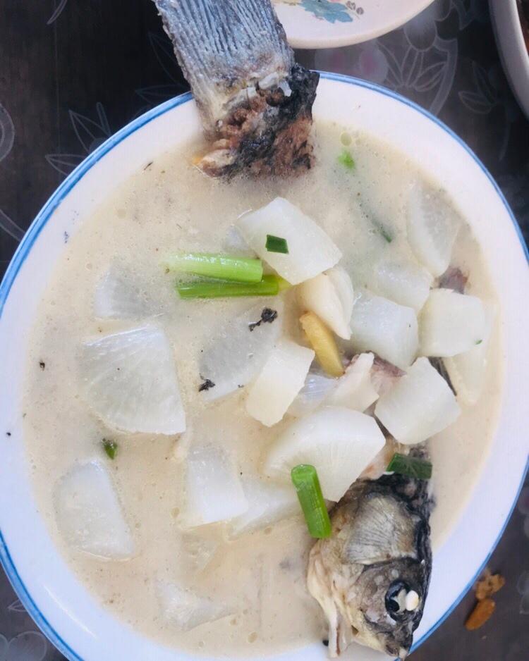 豆腐鲫鱼汤