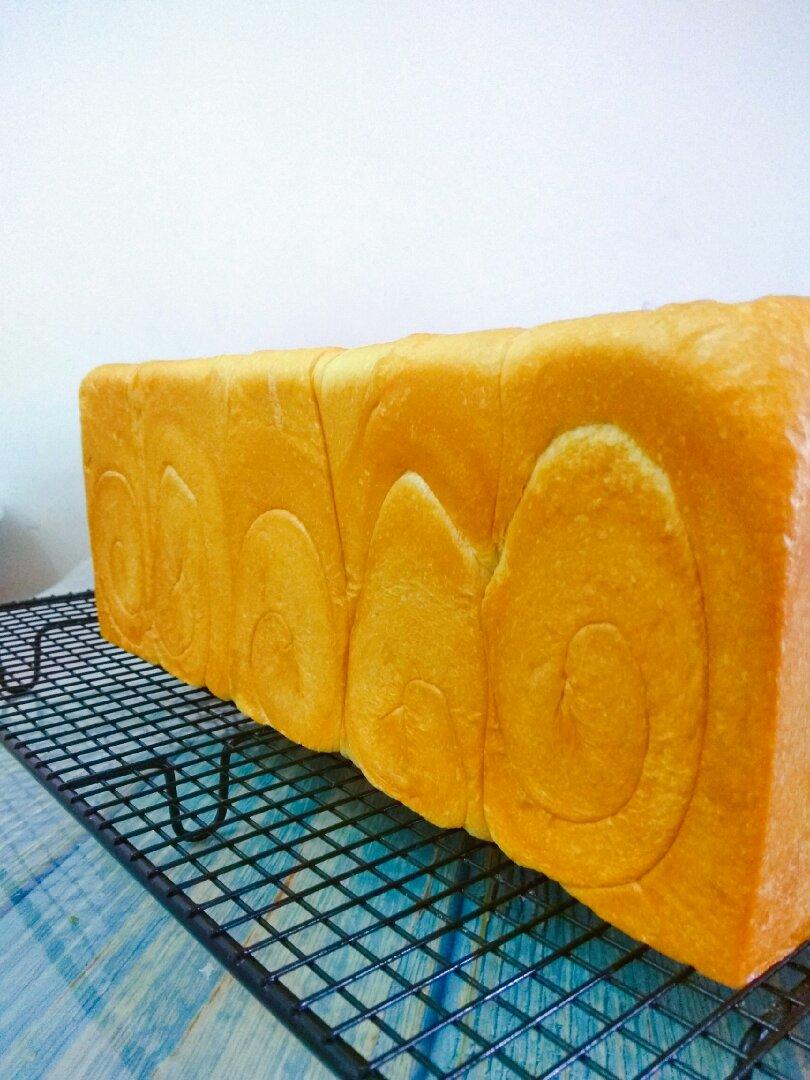 无糖的橄榄油纯素吐司——一次发酵也能夺命拉丝软