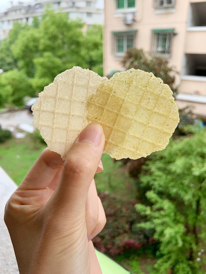 宝宝辅食之猴头菇鳕鱼脆饼的做法