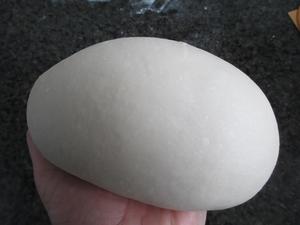 普通面粉一样可以做好吃的椰蓉面包的做法 步骤2