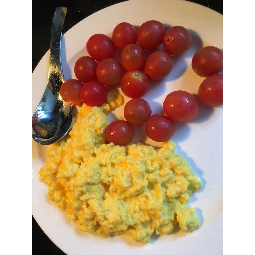 美式炒蛋 scrambled eggs