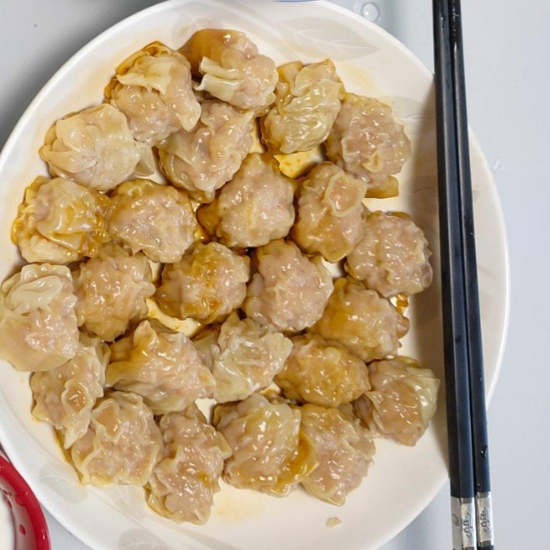 软嫩鲜香的蒸云吞