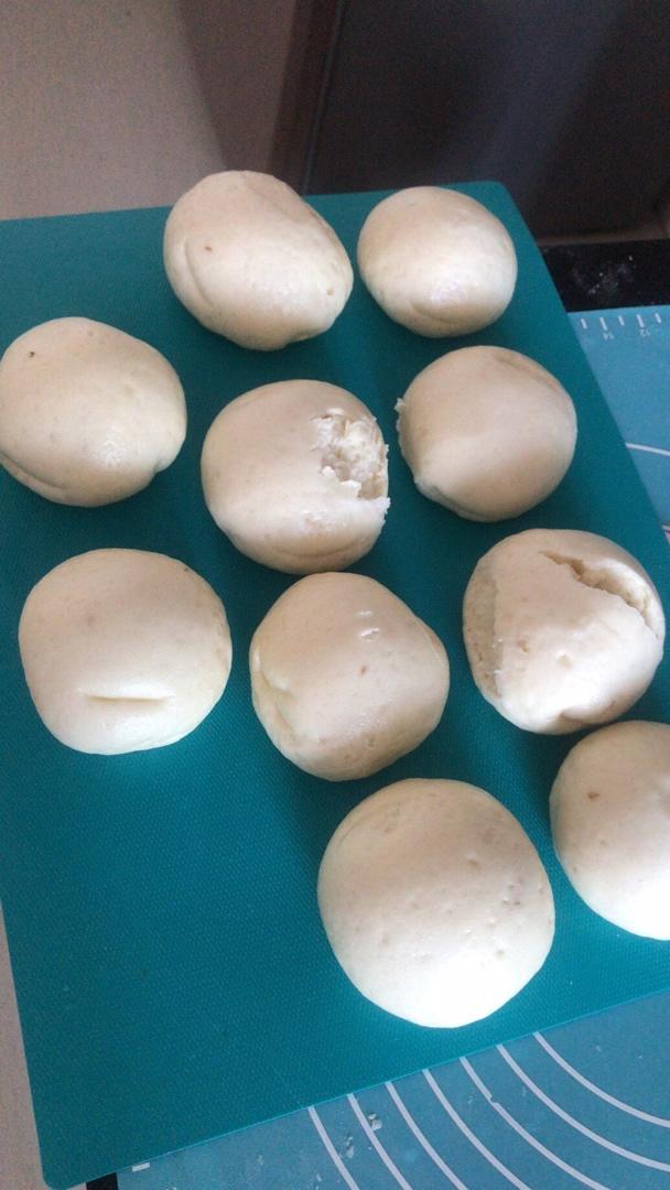 新手做馒头也能100%成功——附上非常详细的视频步骤（一次发酵法）