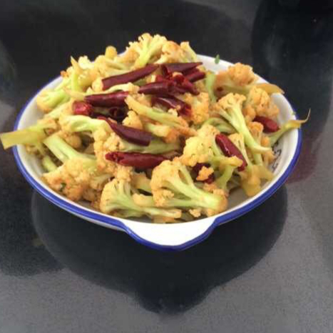 很“浪费”米饭的家常菜之一-------干锅菜花