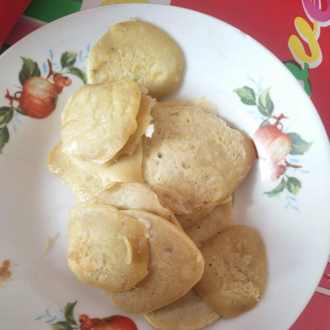 香蕉松饼（宝宝辅食8月+）