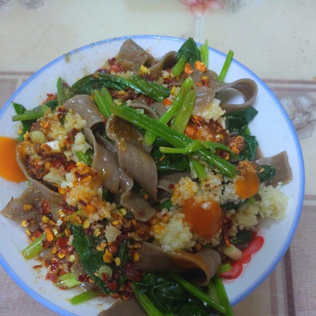 有家鲜厨房 | 油泼面