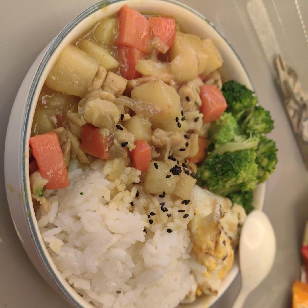 零失败日式咖喱鸡肉饭！！最正宗日本家庭做法！简单又好吃！