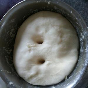 奶香辫子面包的做法 步骤5
