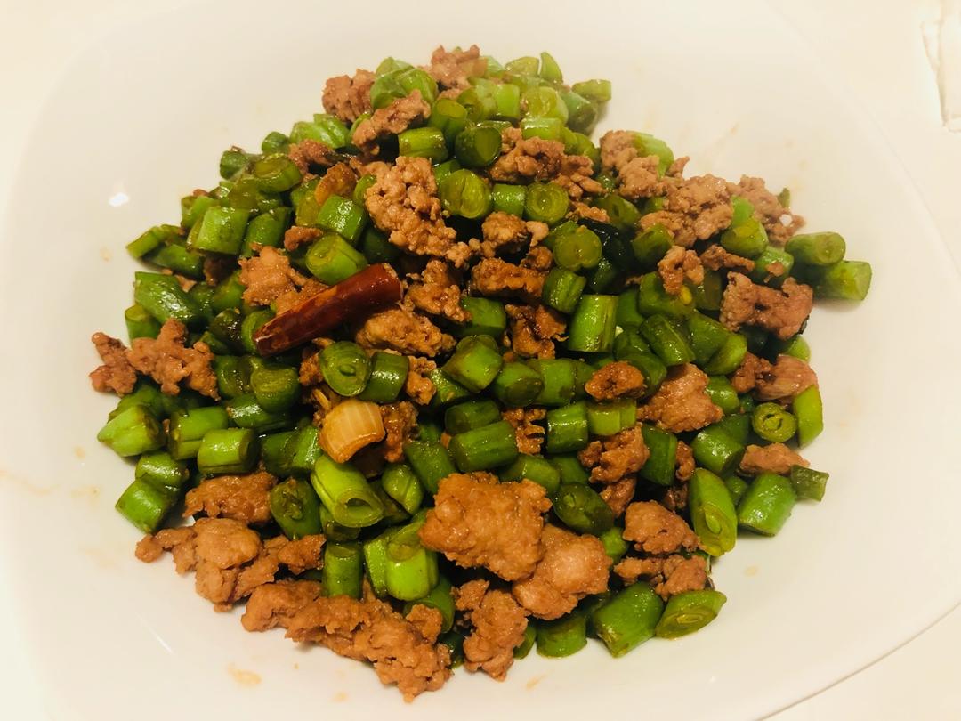 肉沫豆角下饭菜