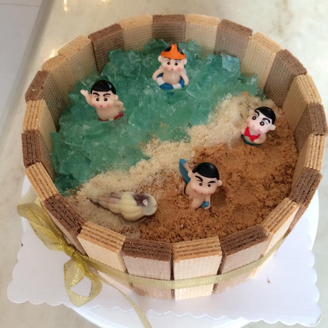 生日蛋糕教程【威化饼干围边】