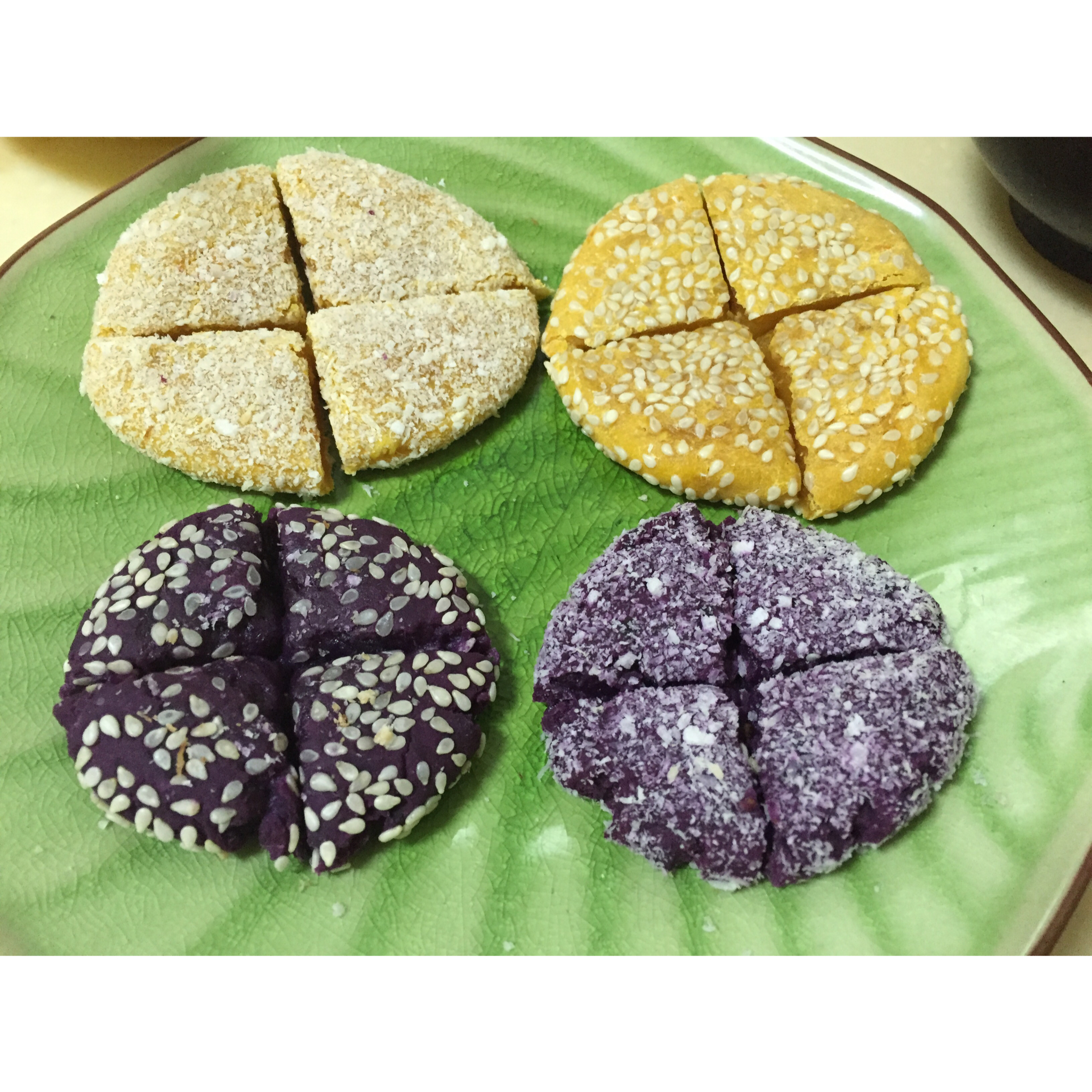 紫薯芝麻饼