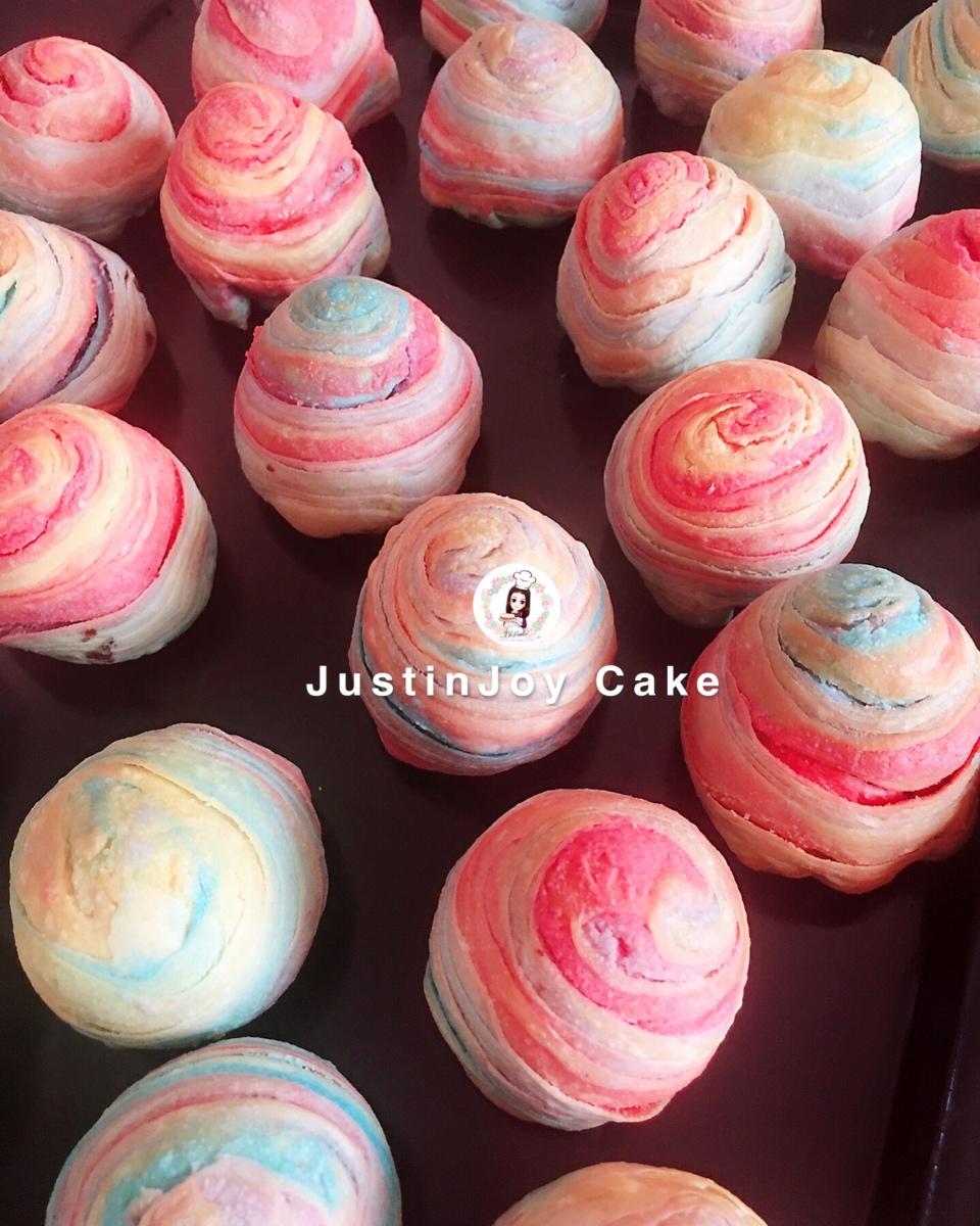 彩虹蛋黄酥（独角兽蛋黄酥）