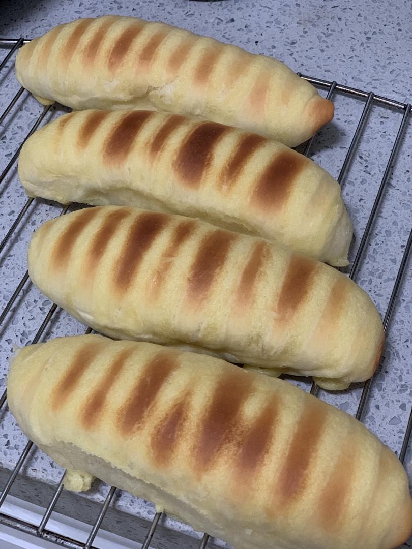 毛毛虫面包