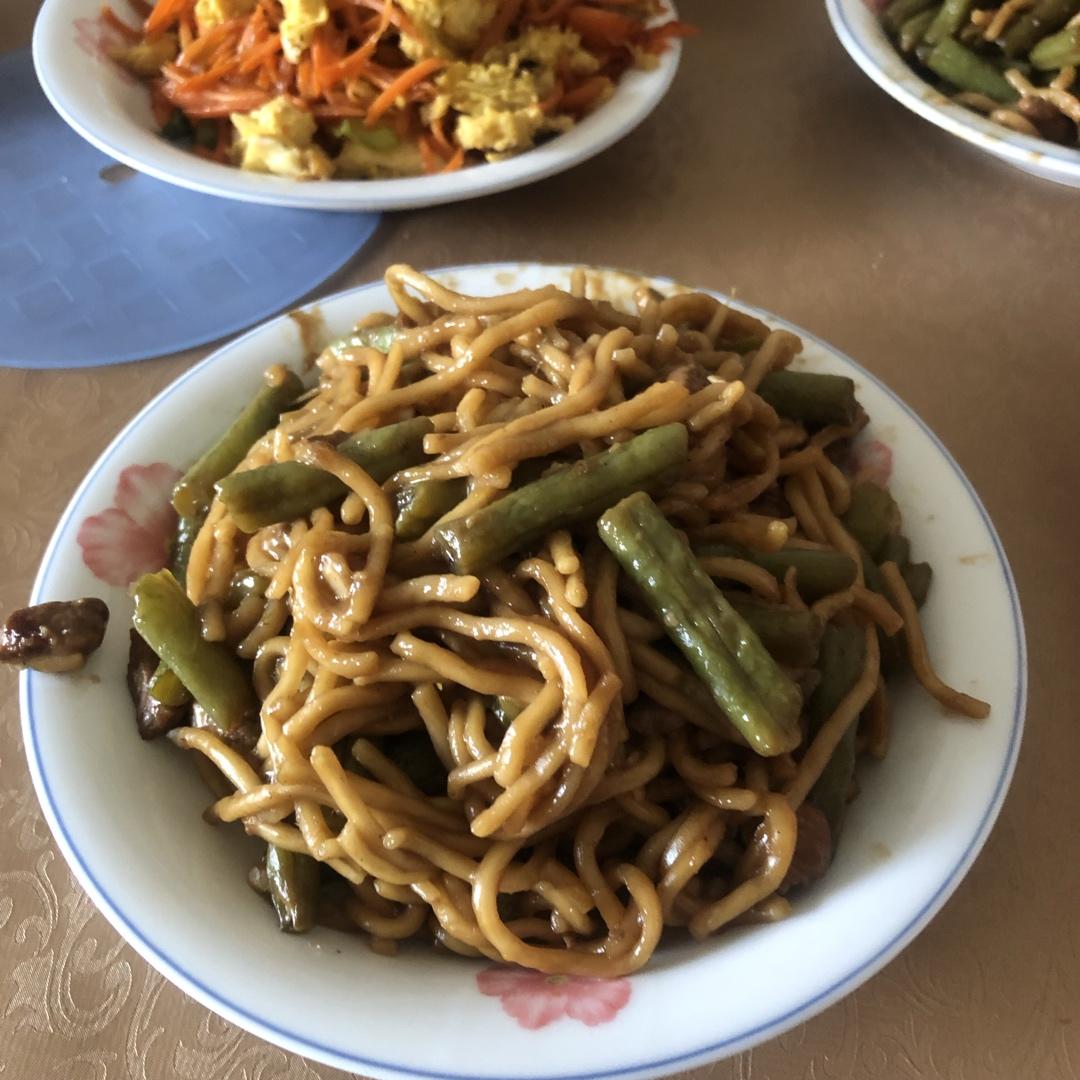 豆角焖面