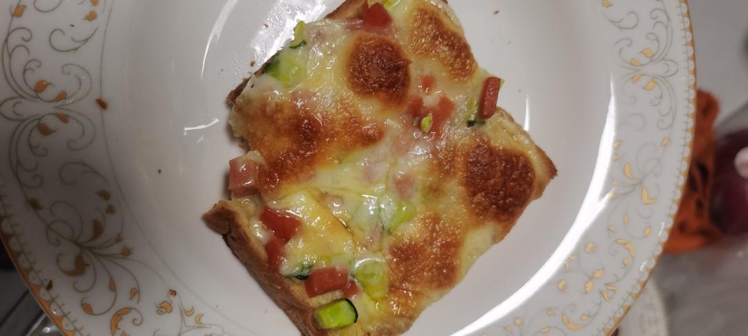 超好吃面包披萨🍕