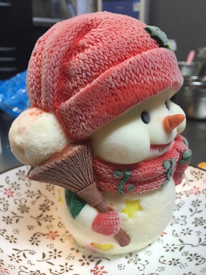 立体蛋糕立体慕斯冰激凌蛋糕圣诞雪人的做法