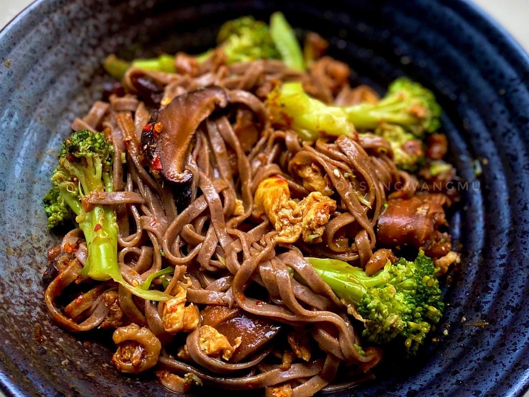 拌饭拌面都一流的少油版三鲜卤