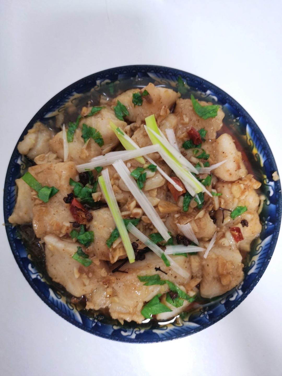 15分钟搞定【蒜蓉粉丝蒸龙利鱼】，入夏前多吃它准能瘦！