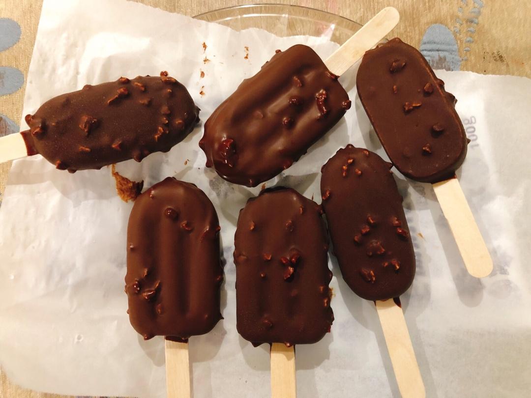 梦龙巧克力雪糕