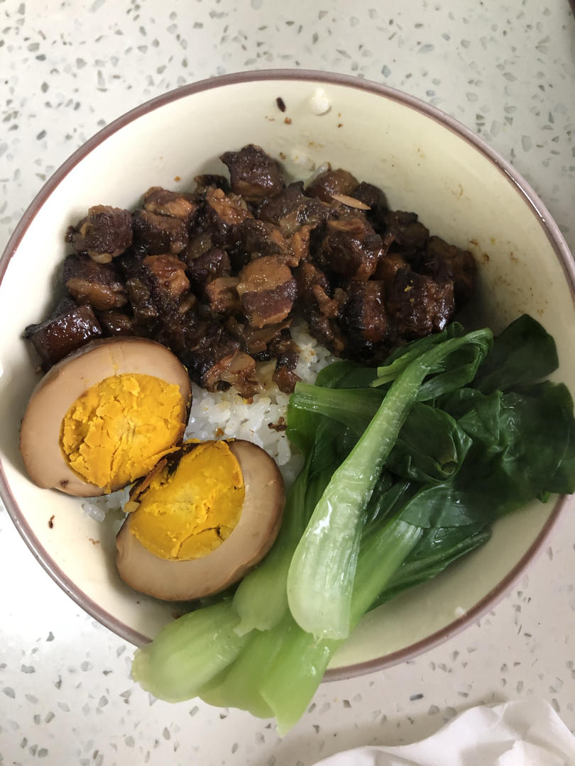 好吃到停不下来的卤肉饭
