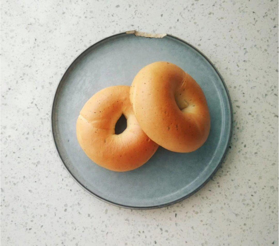 伯爵奶茶海盐贝果