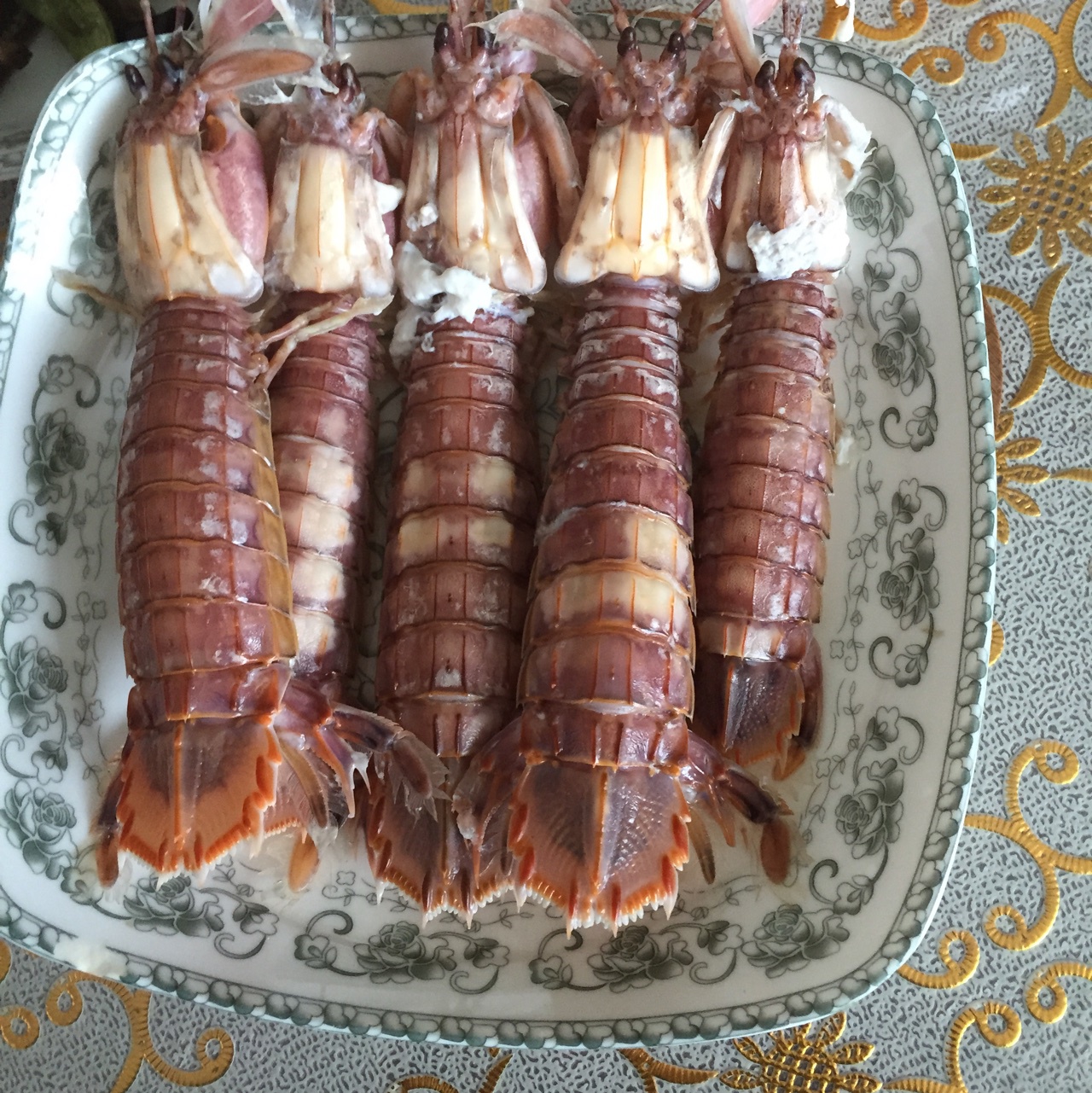 盐水皮皮虾