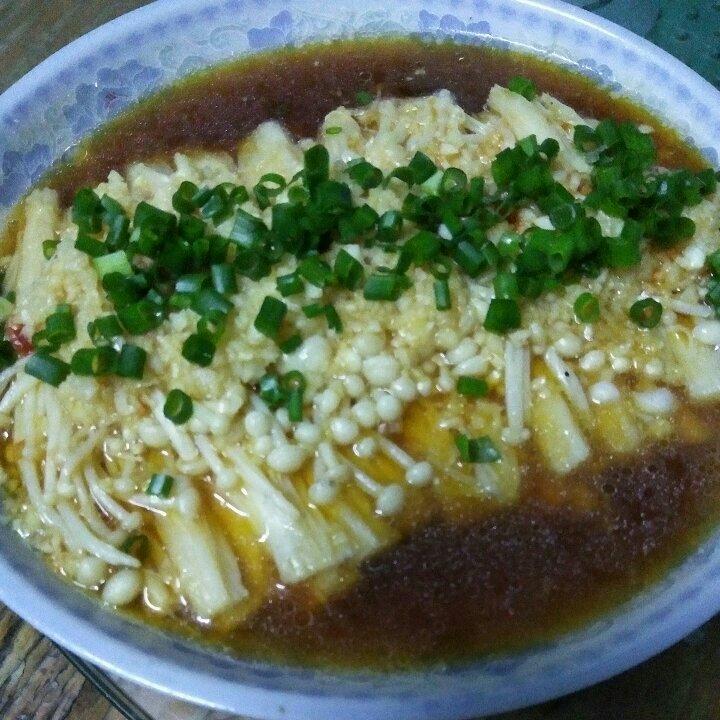 蒜蓉蒸金针菇