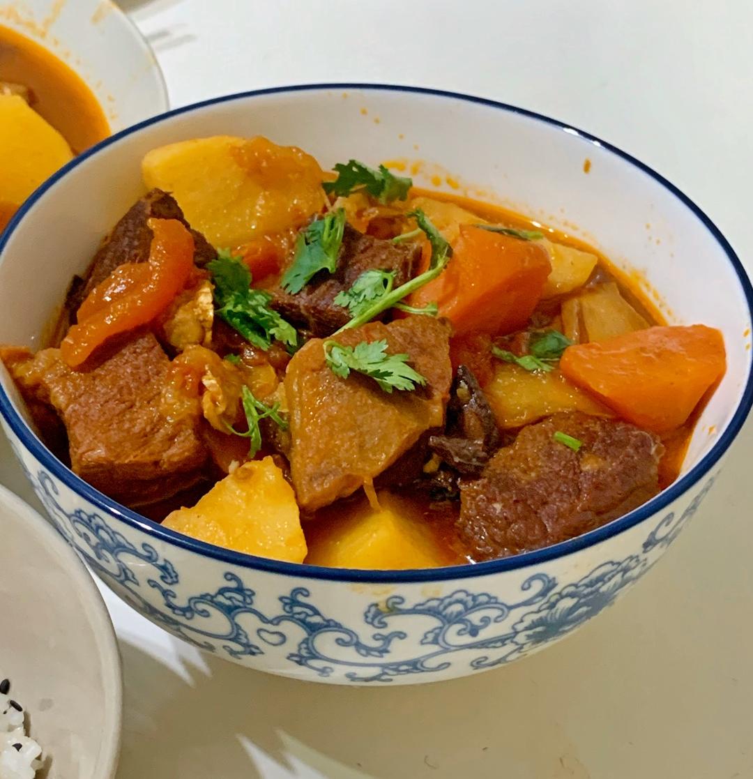 番茄土豆炖牛腩