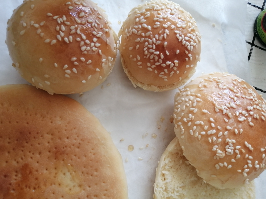 面包和汉堡胚的做法