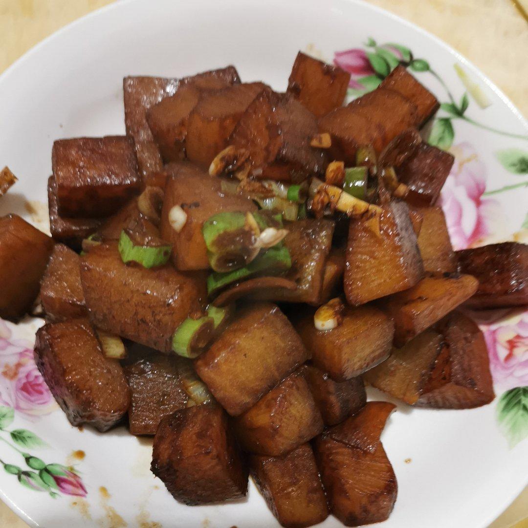 红烧萝卜