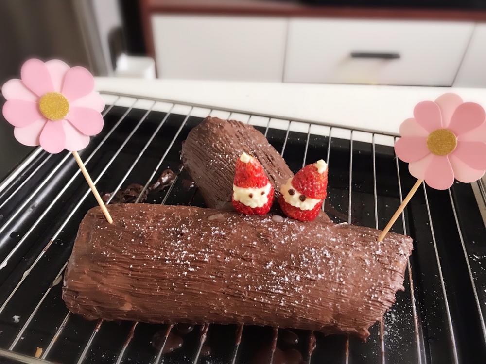 圣诞节树根蛋糕